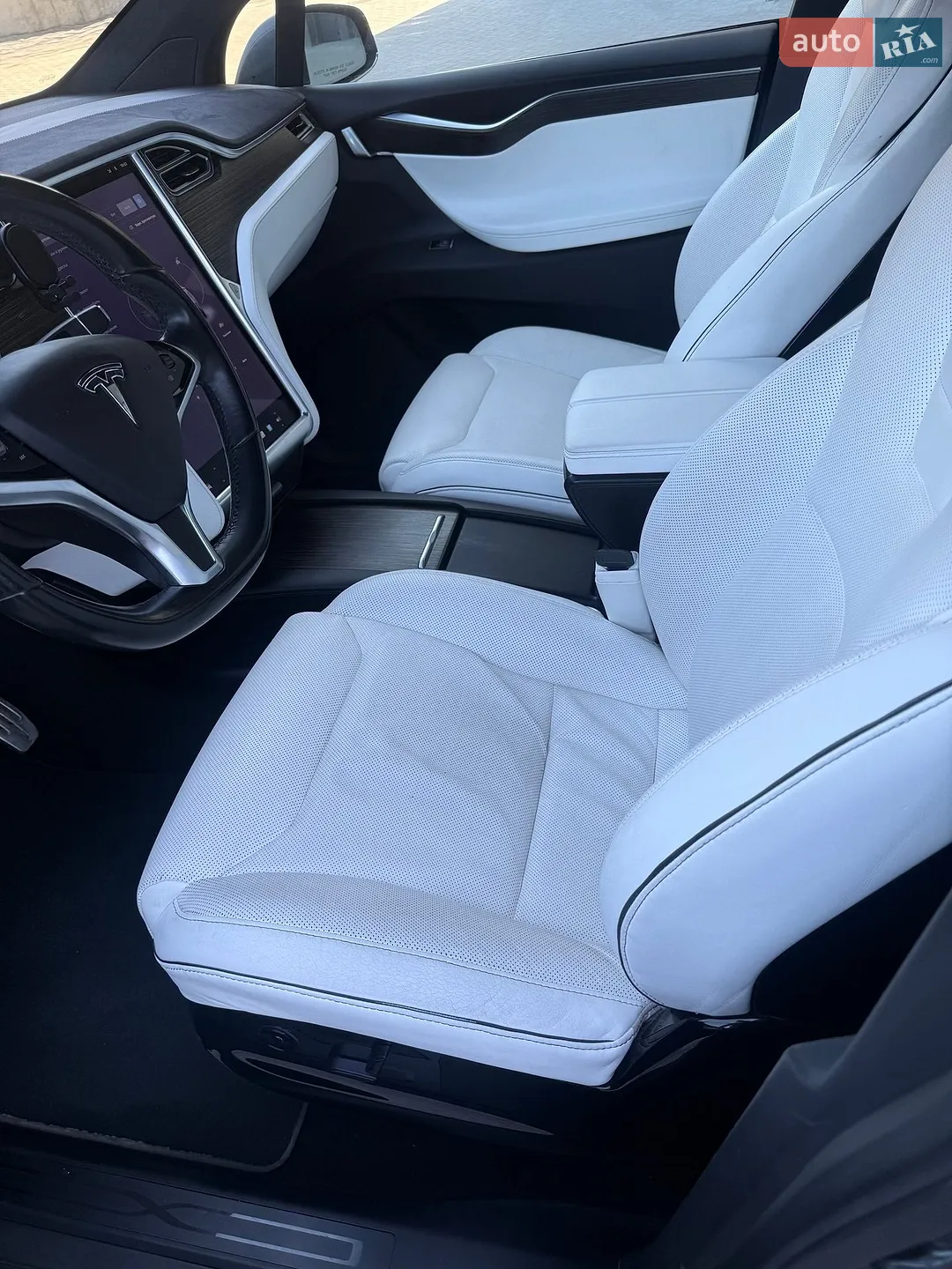 2016 Tesla Model X - мініатюра 20