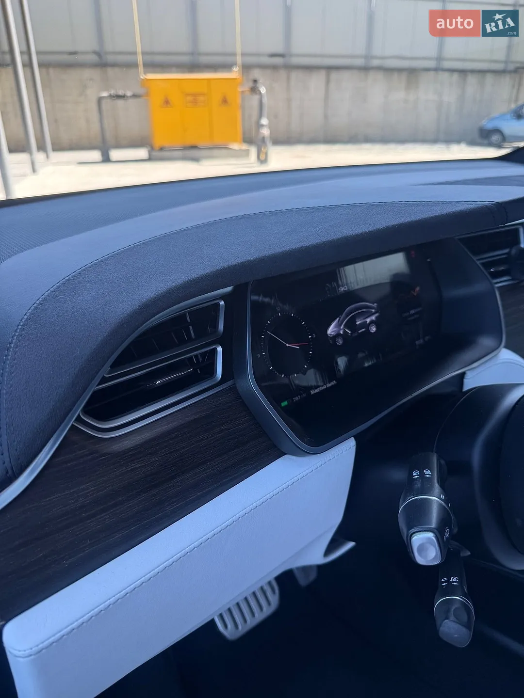 2016 Tesla Model X - мініатюра 22