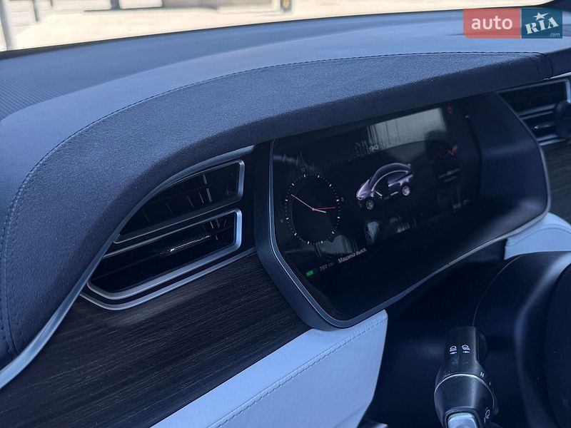 Позашляховик / Кросовер Tesla Model X 2016 в Івано-Франківську фото 22 Позашляховик / Кросовер Tesla Model X 2016 в Івано-Франківську