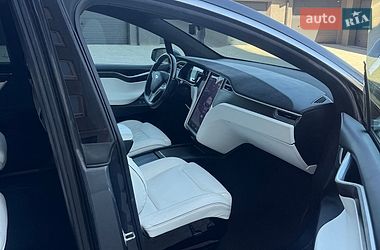 Позашляховик / Кросовер Tesla Model X 2016 в Івано-Франківську фото 30 Позашляховик / Кросовер Tesla Model X 2016 в Івано-Франківську