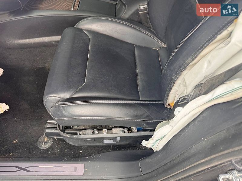 Внедорожник / Кроссовер Tesla Model X 2019 в Львове