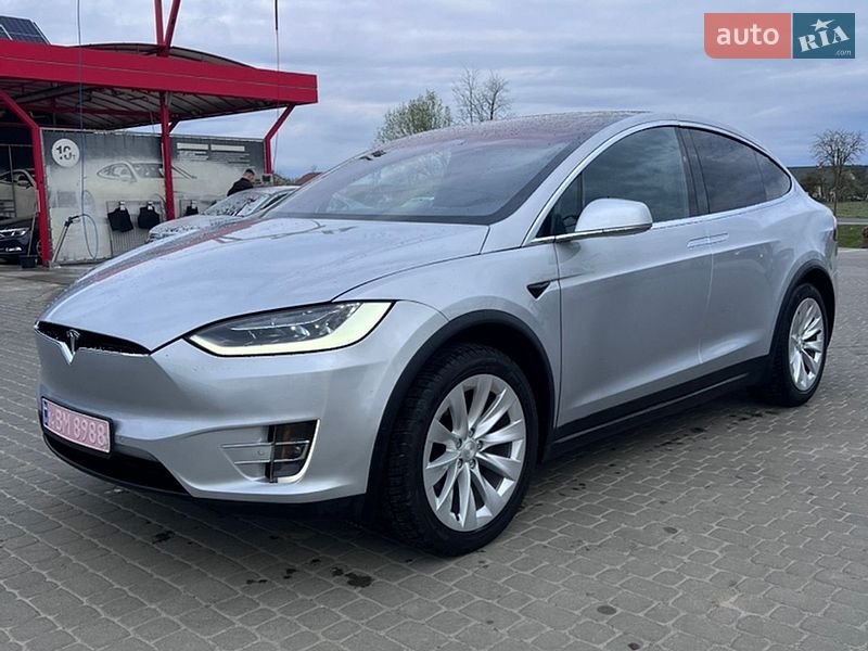 Внедорожник / Кроссовер Tesla Model X 2017 в Львове