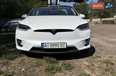 Внедорожник / Кроссовер Tesla Model X 2018 в Киеве