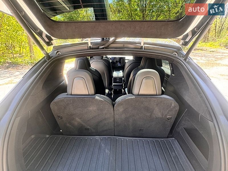 Внедорожник / Кроссовер Tesla Model X 2023 в Вышгороде