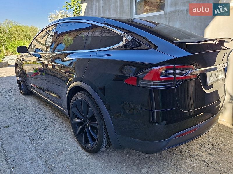 Позашляховик / Кросовер Tesla Model X 2020 в Києві