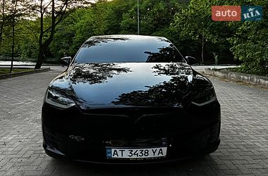 Позашляховик / Кросовер Tesla Model X 2016 в Києві