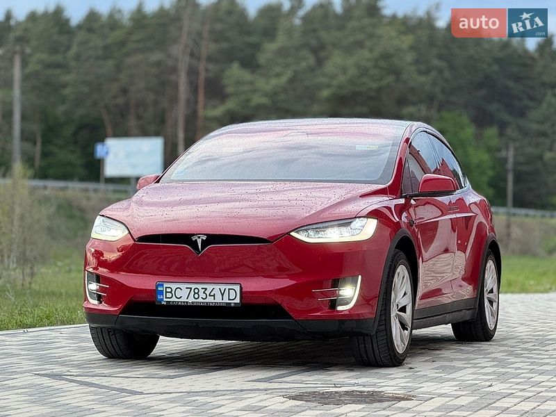 Внедорожник / Кроссовер Tesla Model X 2017 в Львове