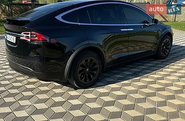 Внедорожник / Кроссовер Tesla Model X 2019 в Киеве