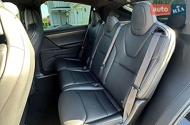 Внедорожник / Кроссовер Tesla Model X 2019 в Киеве