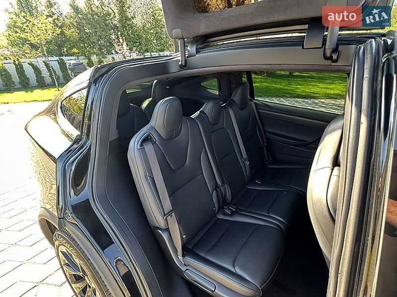 Внедорожник / Кроссовер Tesla Model X 2019 в Киеве