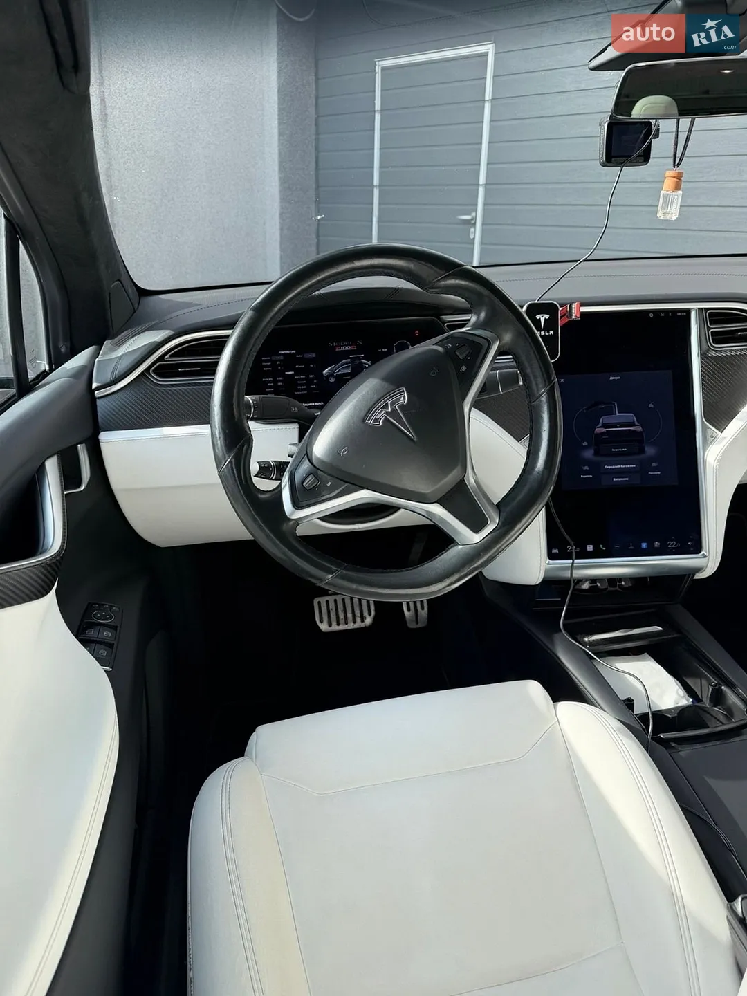 2018 Tesla Model X - мініатюра 18