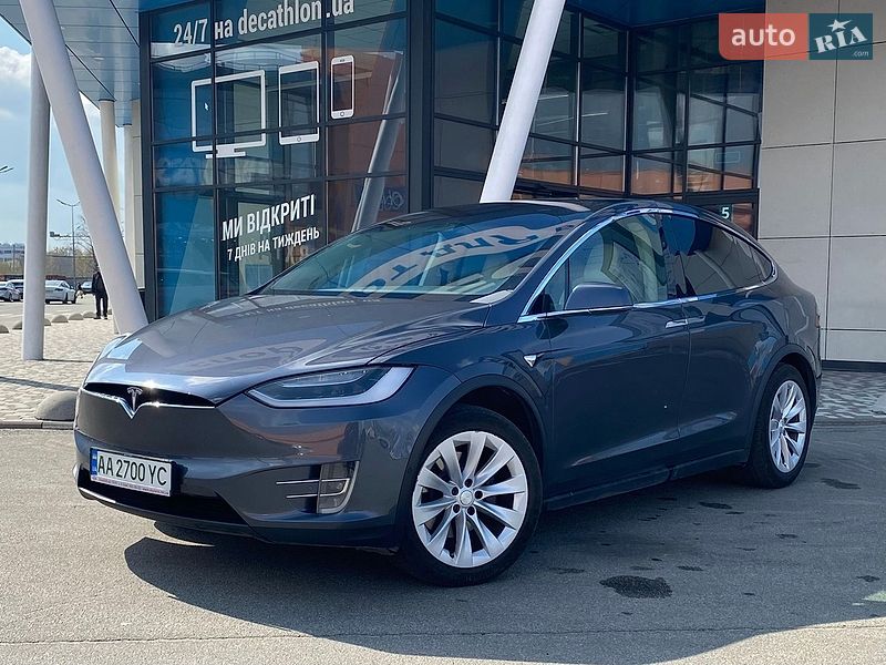 Внедорожник / Кроссовер Tesla Model X 2018 в Киеве