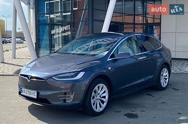 Внедорожник / Кроссовер Tesla Model X 2018 в Киеве