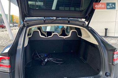 Внедорожник / Кроссовер Tesla Model X 2018 в Киеве
