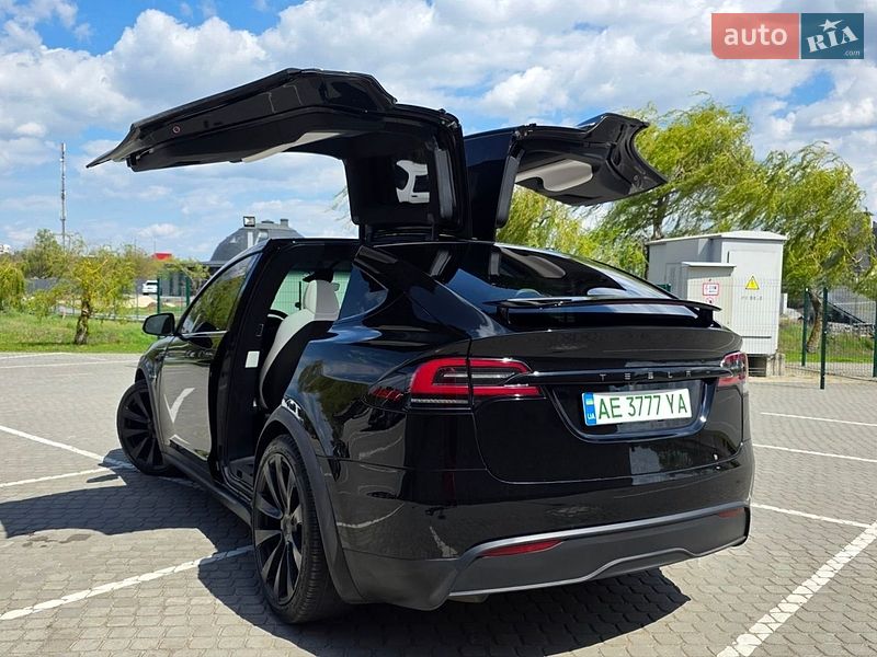 Внедорожник / Кроссовер Tesla Model X 2023 в Днепре