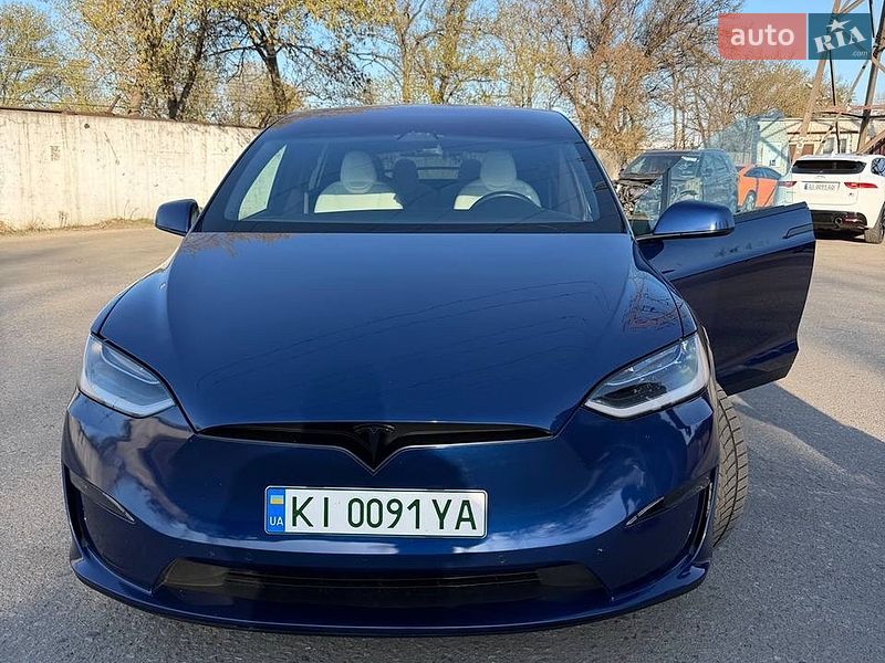 Внедорожник / Кроссовер Tesla Model X 2019 в Киеве
