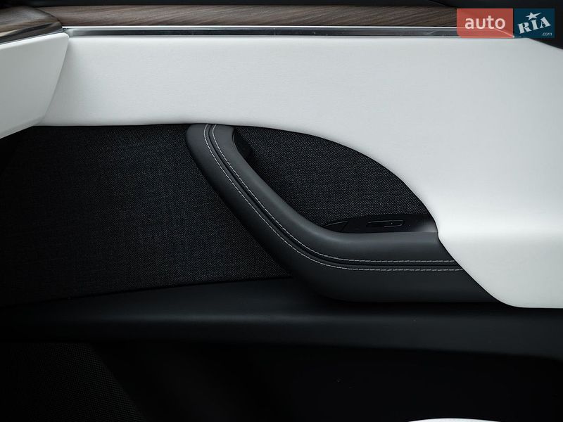 Позашляховик / Кросовер Tesla Model X 2022 в Харкові
