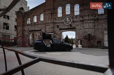 Позашляховик / Кросовер Tesla Model X 2022 в Харкові