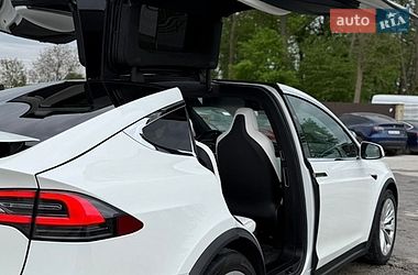 Внедорожник / Кроссовер Tesla Model X 2017 в Виннице