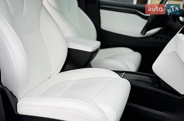 Внедорожник / Кроссовер Tesla Model X 2017 в Виннице