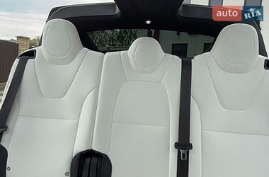 Внедорожник / Кроссовер Tesla Model X 2017 в Виннице