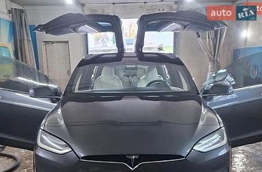 Позашляховик / Кросовер Tesla Model X 2017 в Жмеринці