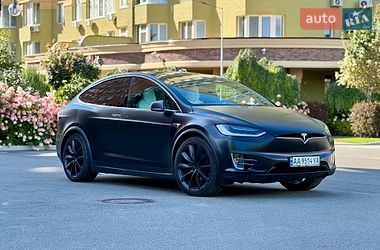 Позашляховик / Кросовер Tesla Model X 2019 в Києві