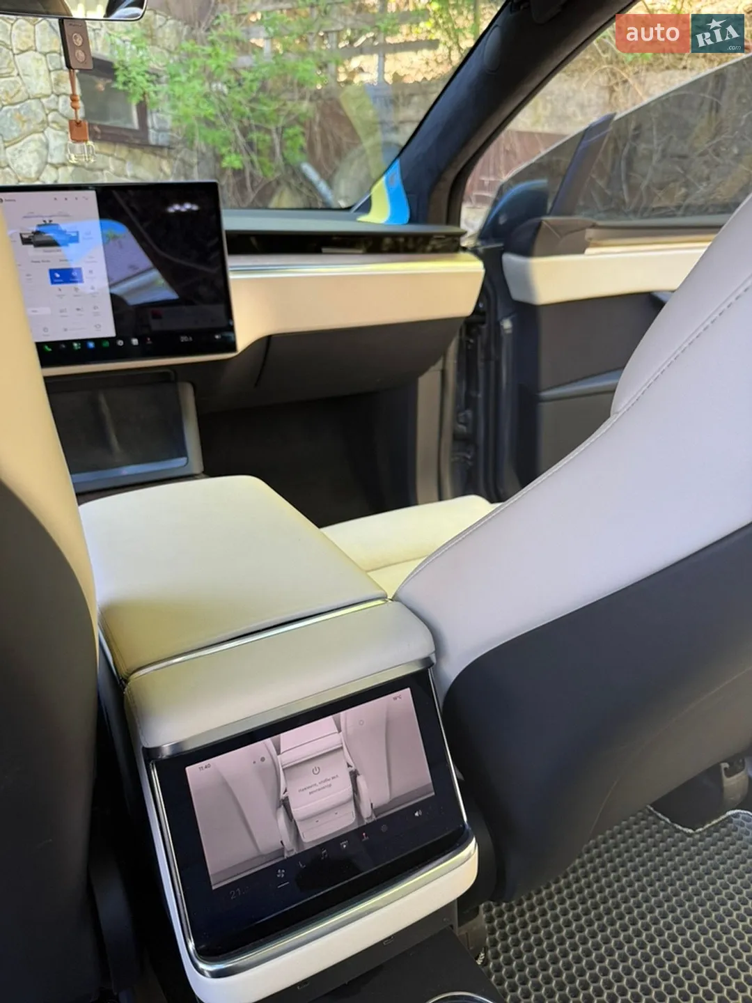 2022 Tesla Model X - мініатюра 15