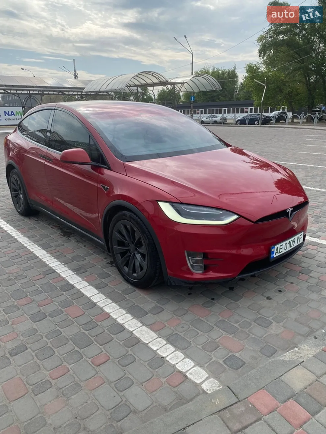 2016 Tesla Model X - мініатюра 3