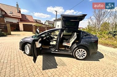 Позашляховик / Кросовер Tesla Model X 2022 в Рівному