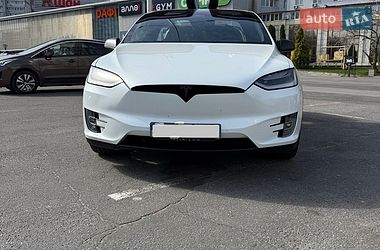 Позашляховик / Кросовер Tesla Model X 2018 в Дніпрі