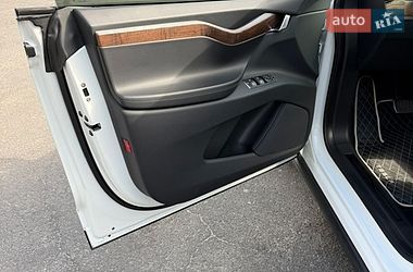 Позашляховик / Кросовер Tesla Model X 2018 в Дніпрі