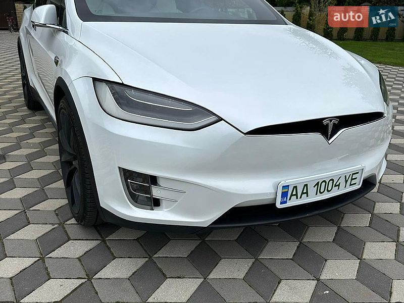 Tesla Model X 2019 Tesla Model X 2019
