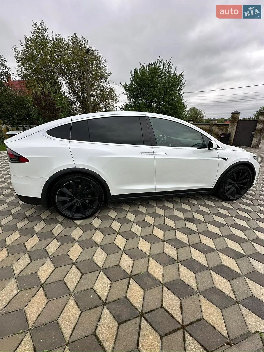 2019 Tesla Model X - мініатюра 19