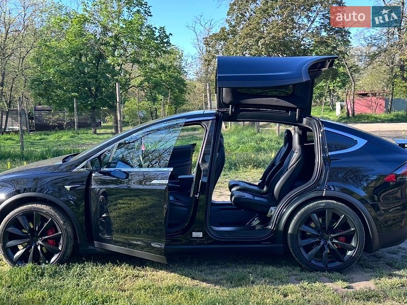 Внедорожник / Кроссовер Tesla Model X 2020 в Одессе