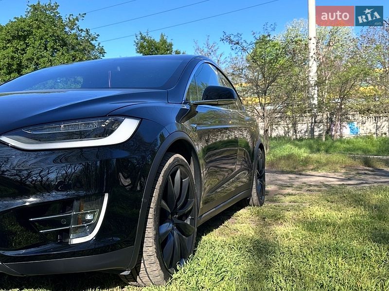 Внедорожник / Кроссовер Tesla Model X 2020 в Одессе