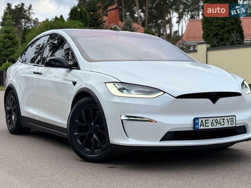 Внедорожник / Кроссовер Tesla Model X 2022 в Киеве