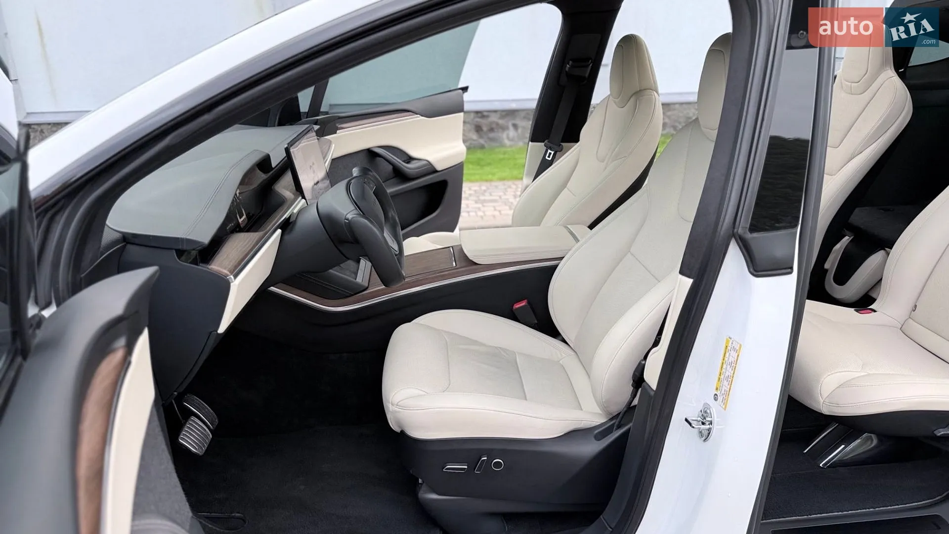 2022 Tesla Model X - мініатюра 19