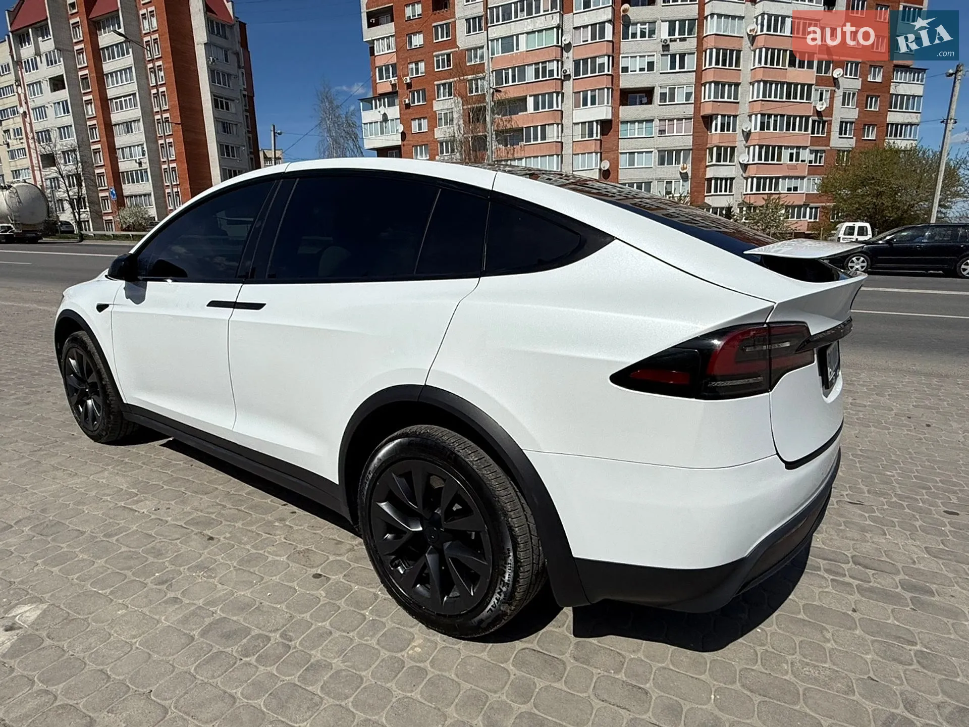 2023 Tesla Model X - мініатюра 18