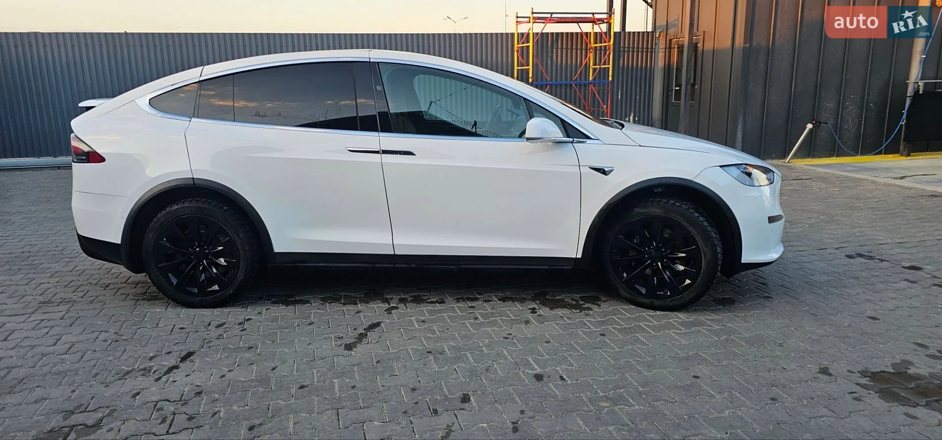 2018 Tesla Model X - мініатюра 6