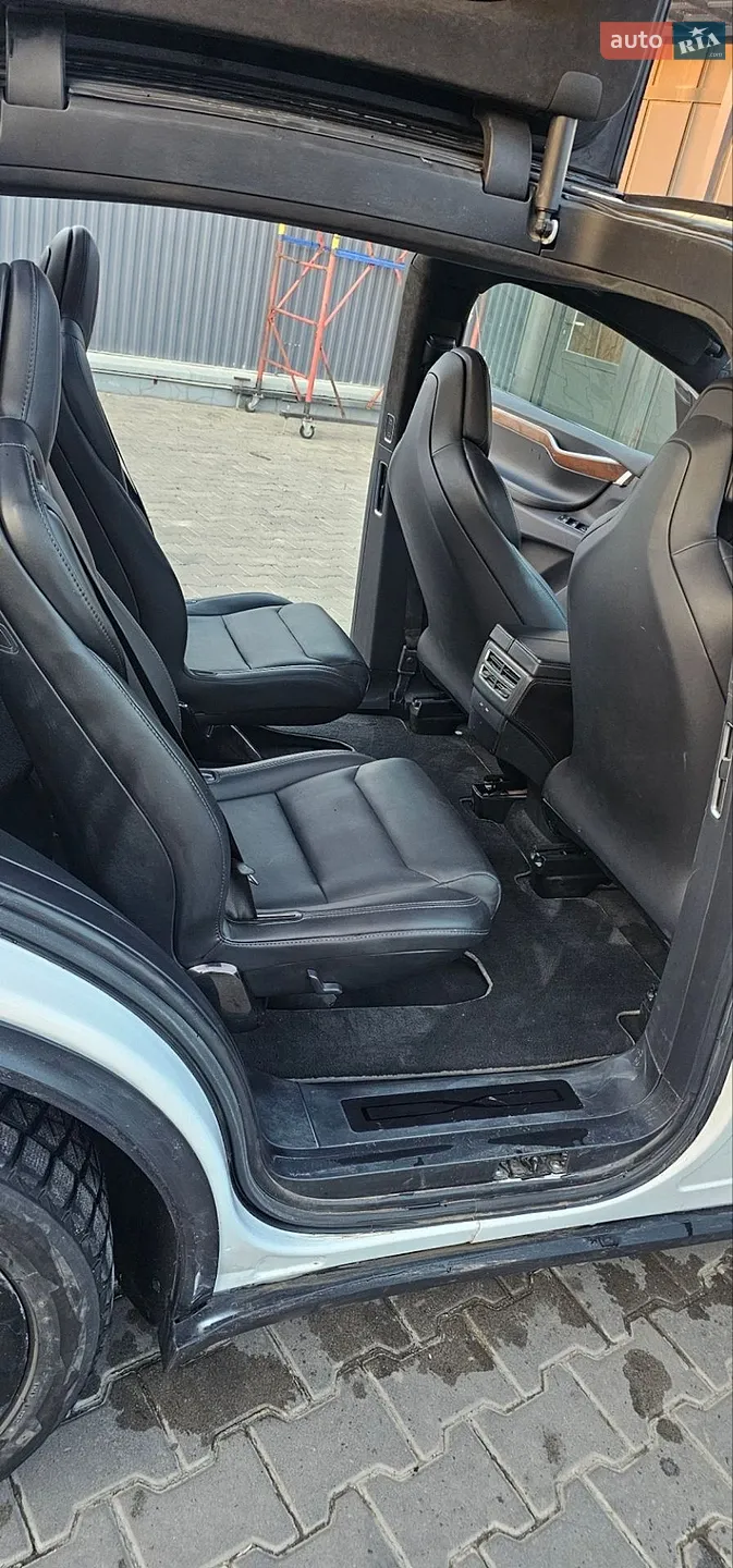 2018 Tesla Model X - мініатюра 19