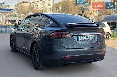 Позашляховик / Кросовер Tesla Model X 2017 в Києві
