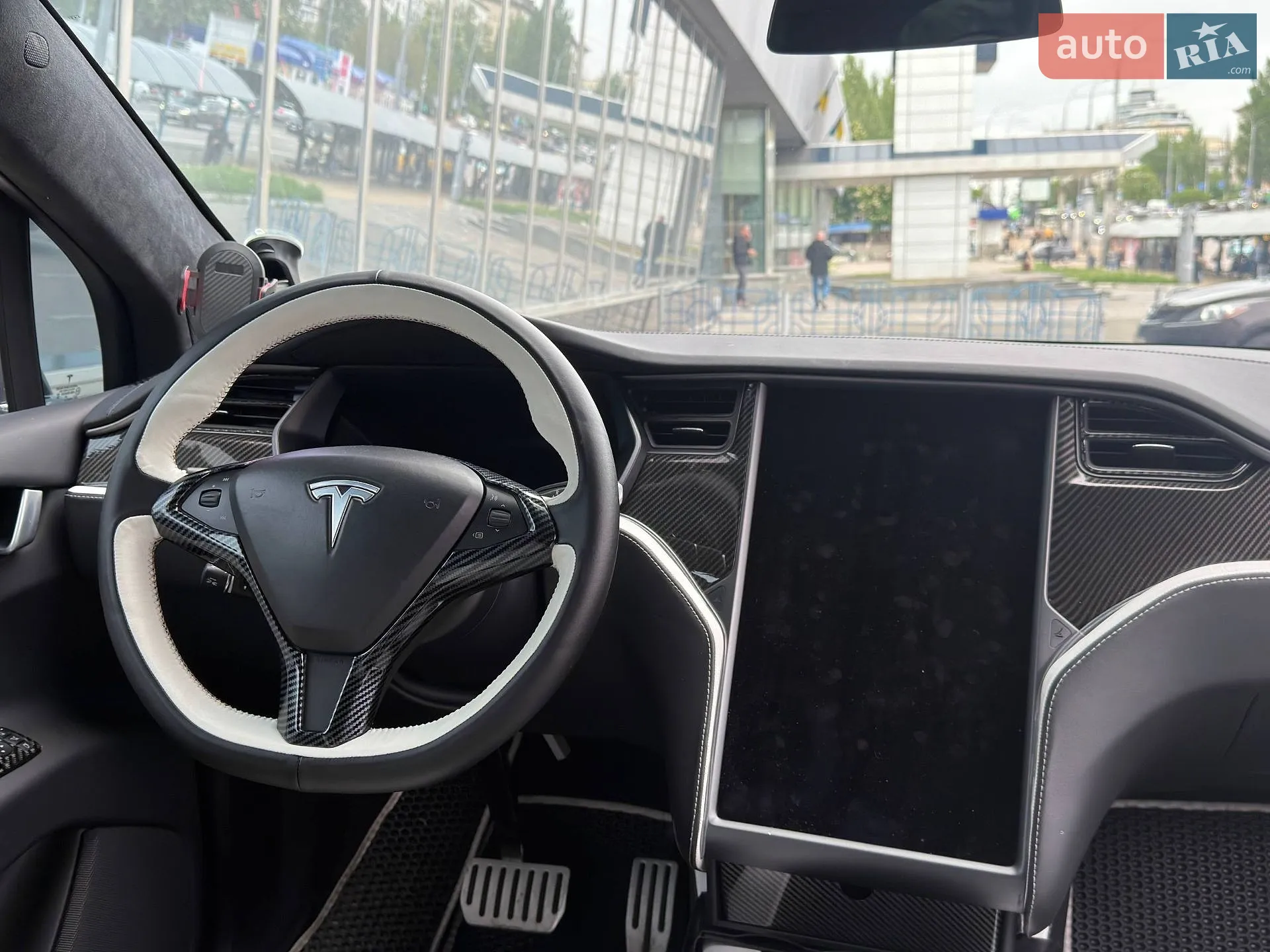 2020 Tesla Model X - мініатюра 26