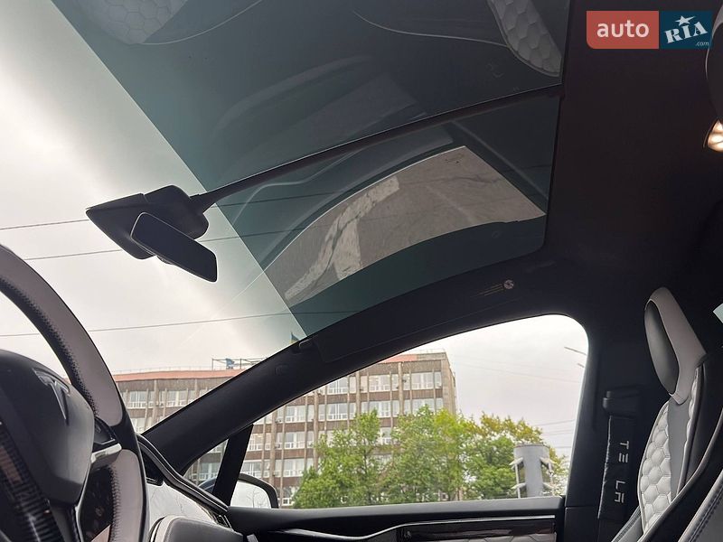 Внедорожник / Кроссовер Tesla Model X 2020 в Киеве