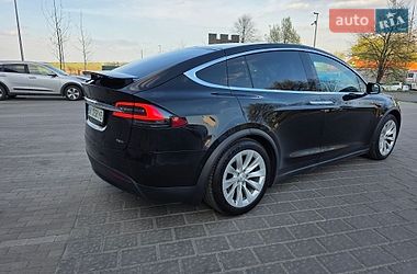 Внедорожник / Кроссовер Tesla Model X 2018 в Ровно