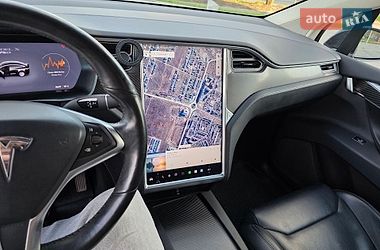 Внедорожник / Кроссовер Tesla Model X 2018 в Ровно