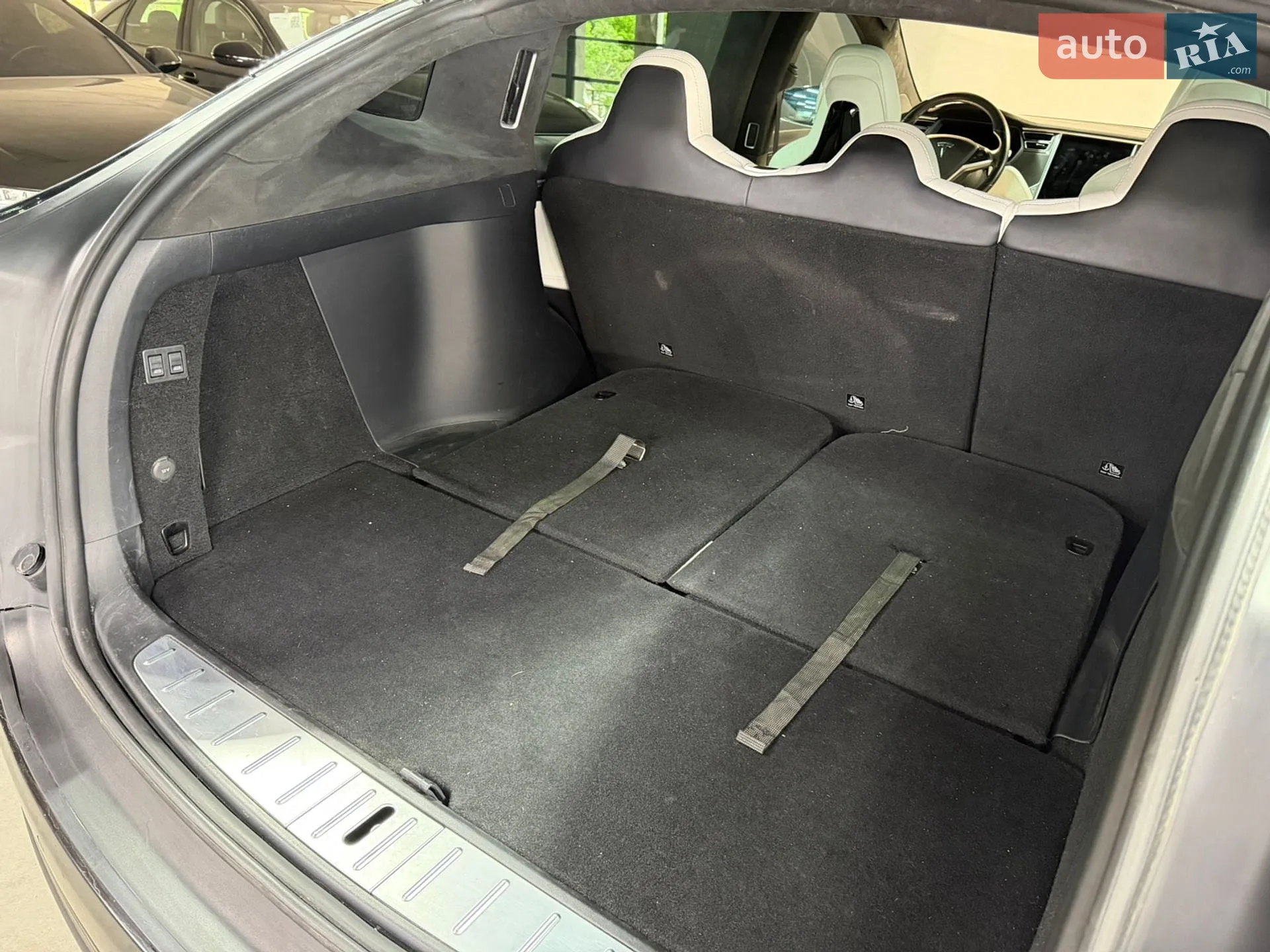 2017 Tesla Model X - мініатюра 9