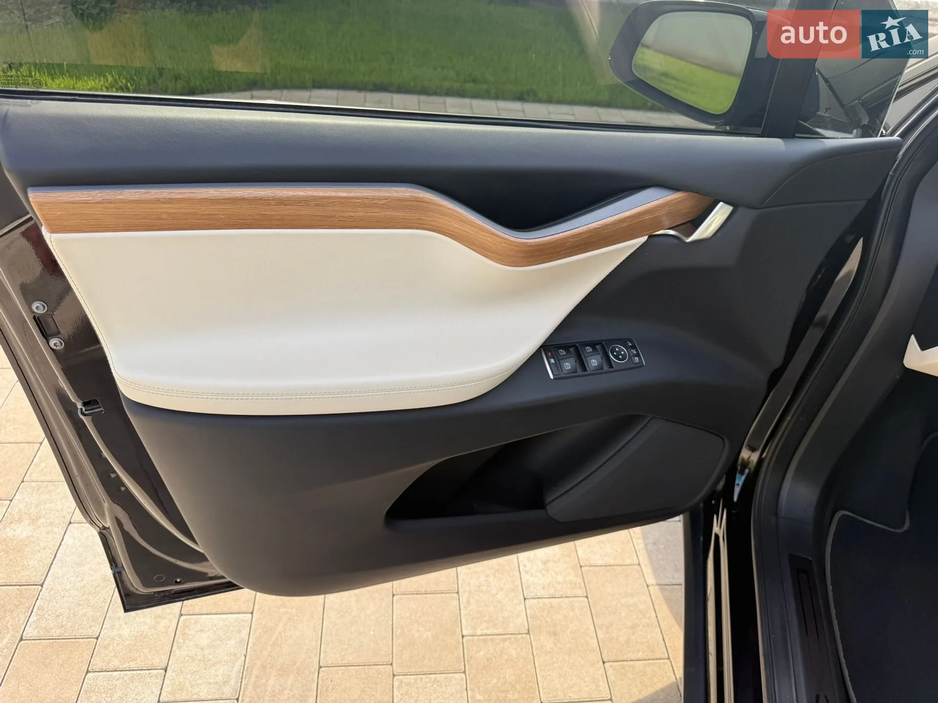 2020 Tesla Model X - мініатюра 13