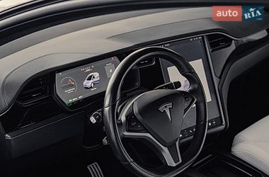 Внедорожник / Кроссовер Tesla Model X 2018 в Киеве