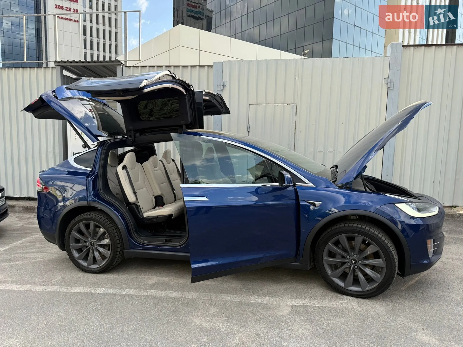 2020 Tesla Model X - мініатюра 4
